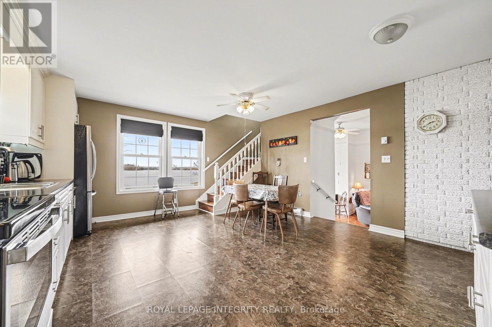 88 R12 Road, Rideau Lakes, Ontario  K0G 1L0 - Photo 11 - X12985084
