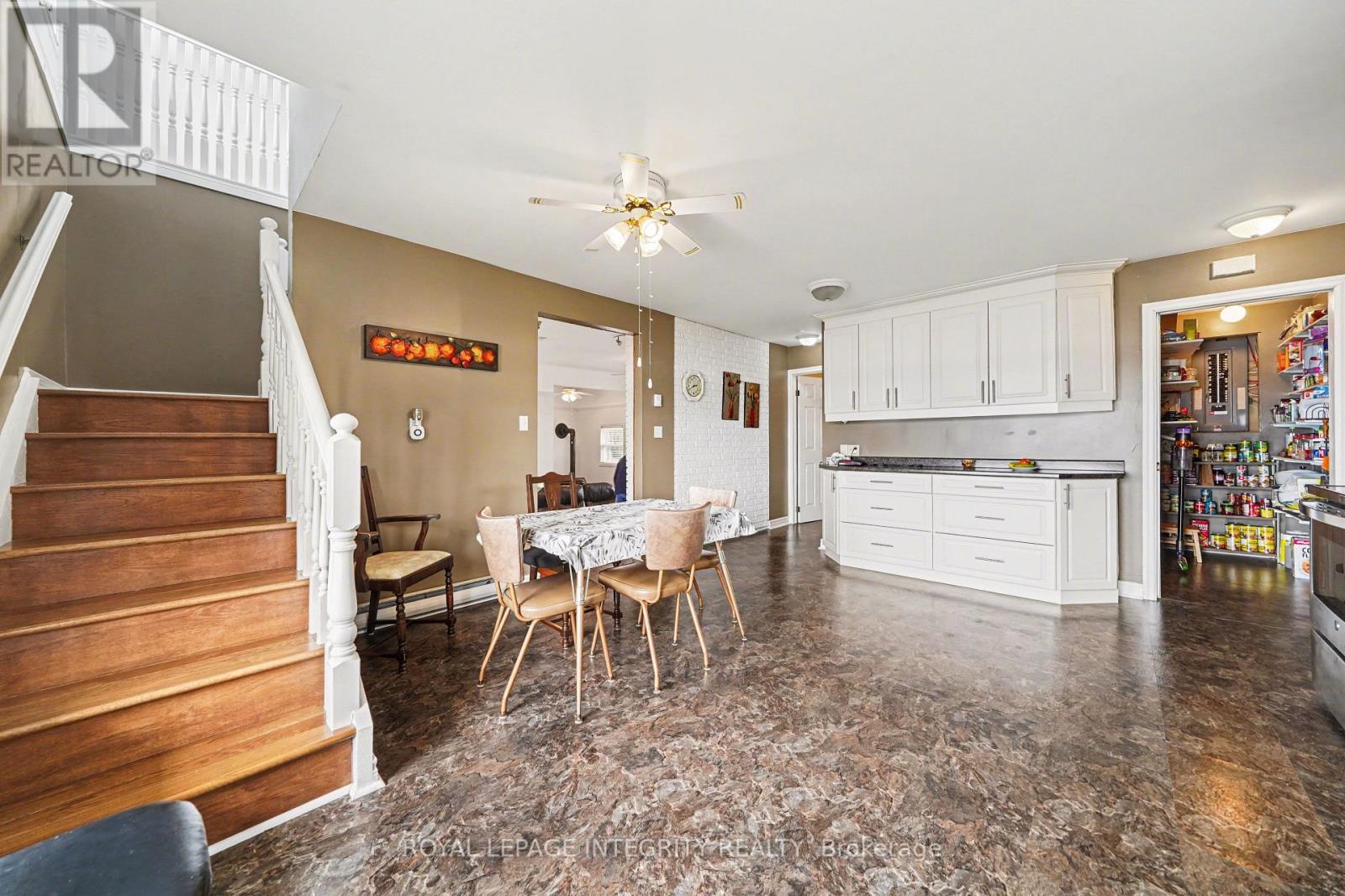 88 R12 Road, Rideau Lakes, Ontario  K0G 1L0 - Photo 12 - X12985084