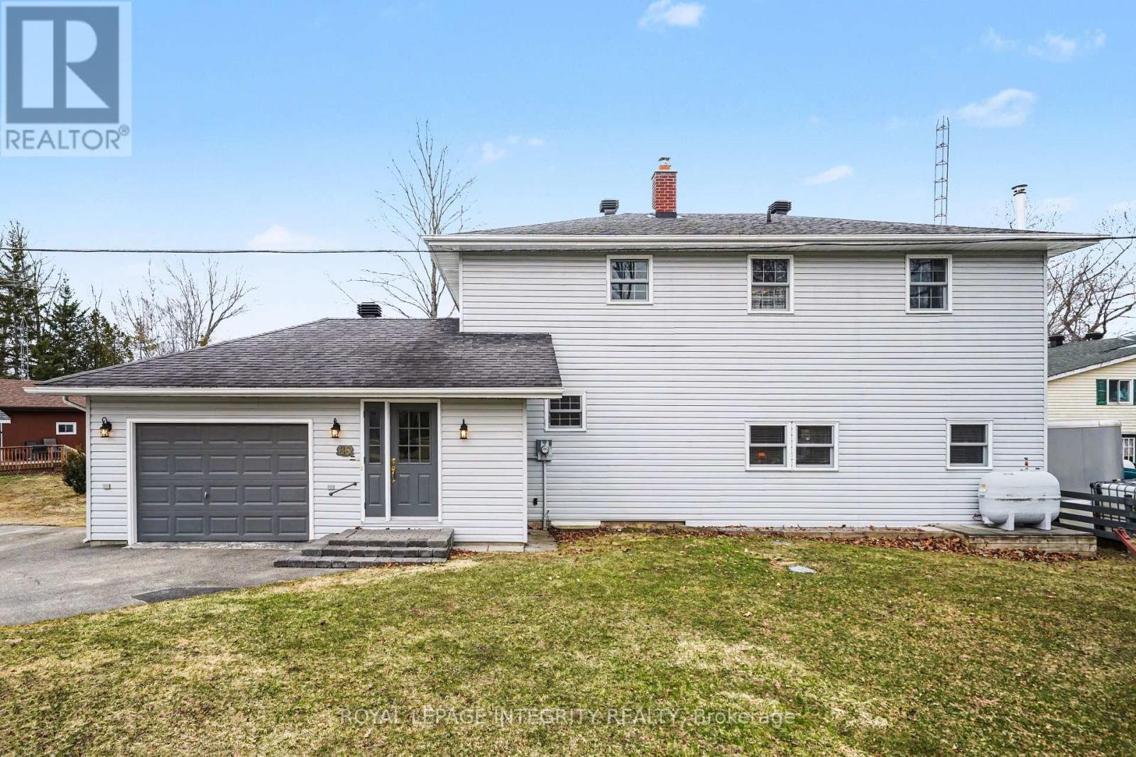 88 R12 Road, Rideau Lakes, Ontario  K0G 1L0 - Photo 3 - X12985084