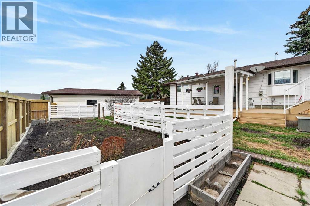 1427 Mccrimmon Drive, Carstairs, Alberta  T0M 0N0 - Photo 48 - A2305032