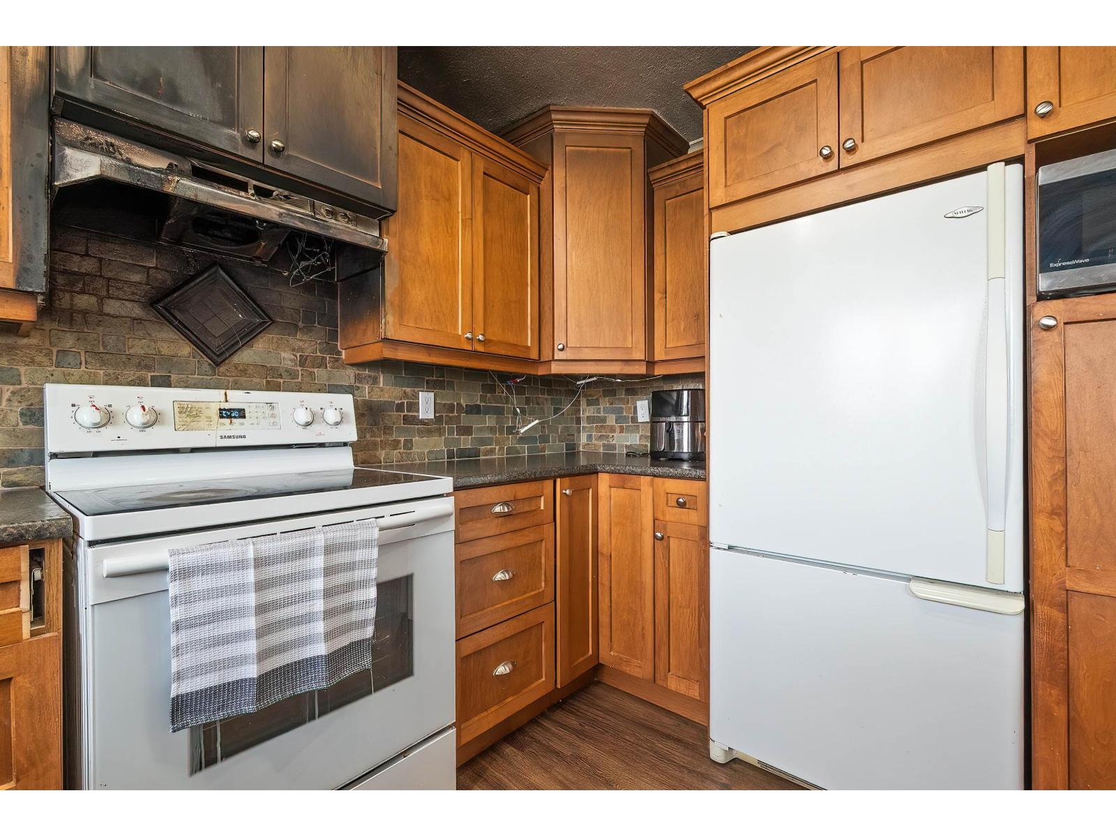 8683 Tilston Street, Chilliwack Proper South, Chilliwack, British Columbia  V2P 7R6 - Photo 8 - R3118863