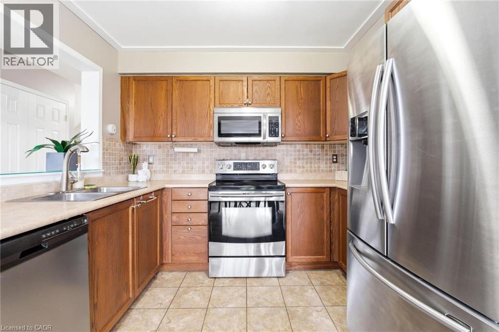 65 Bloomington Drive, Cambridge, Ontario  N1P 1J5 - Photo 18 - 40822126
