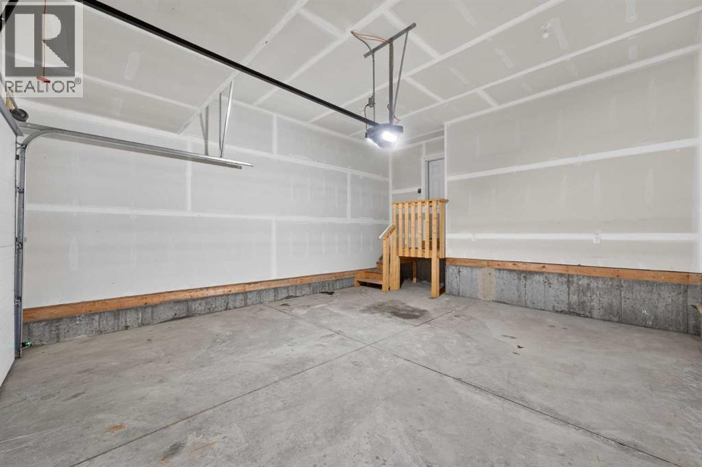 31 Herron Rise Ne, Calgary, Alberta  T3P 1Y1 - Photo 32 - A2297436