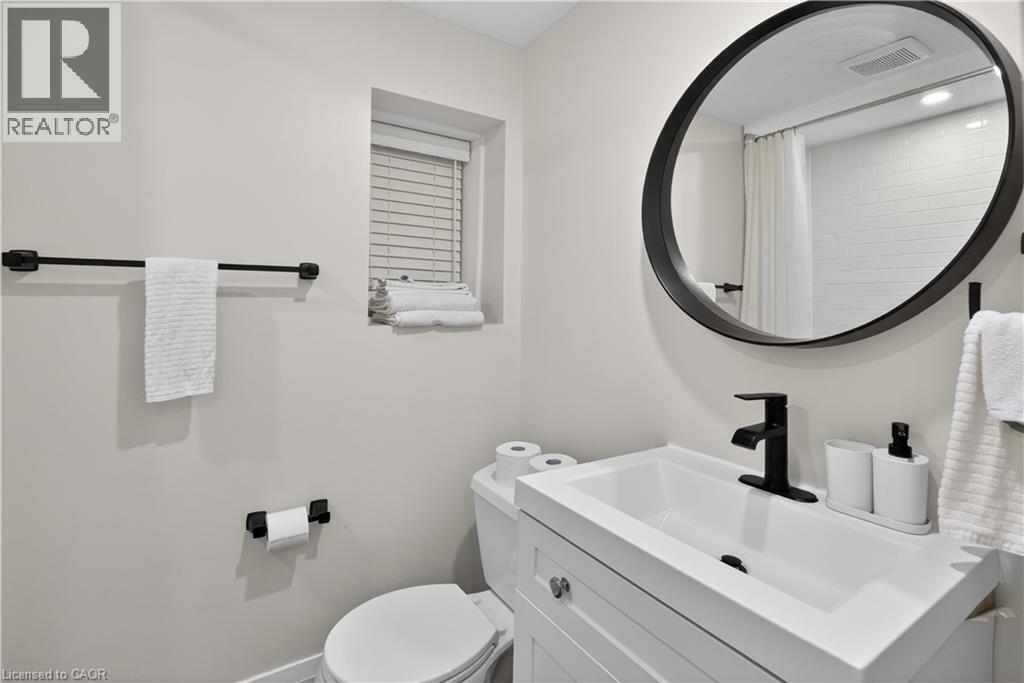 11 Barnesdale Avenue N, Hamilton, Ontario  L8L 6R4 - Photo 15 - 40824641