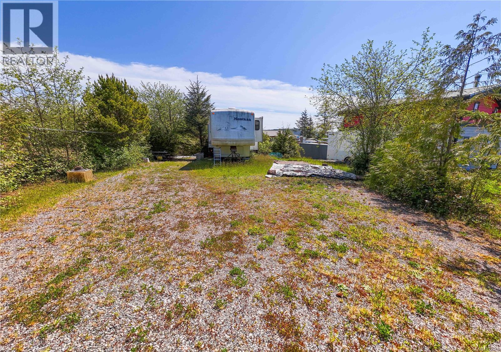 1130 Fourth Ave, Ucluelet, British Columbia  V0R 3A0 - Photo 1 - 1033775