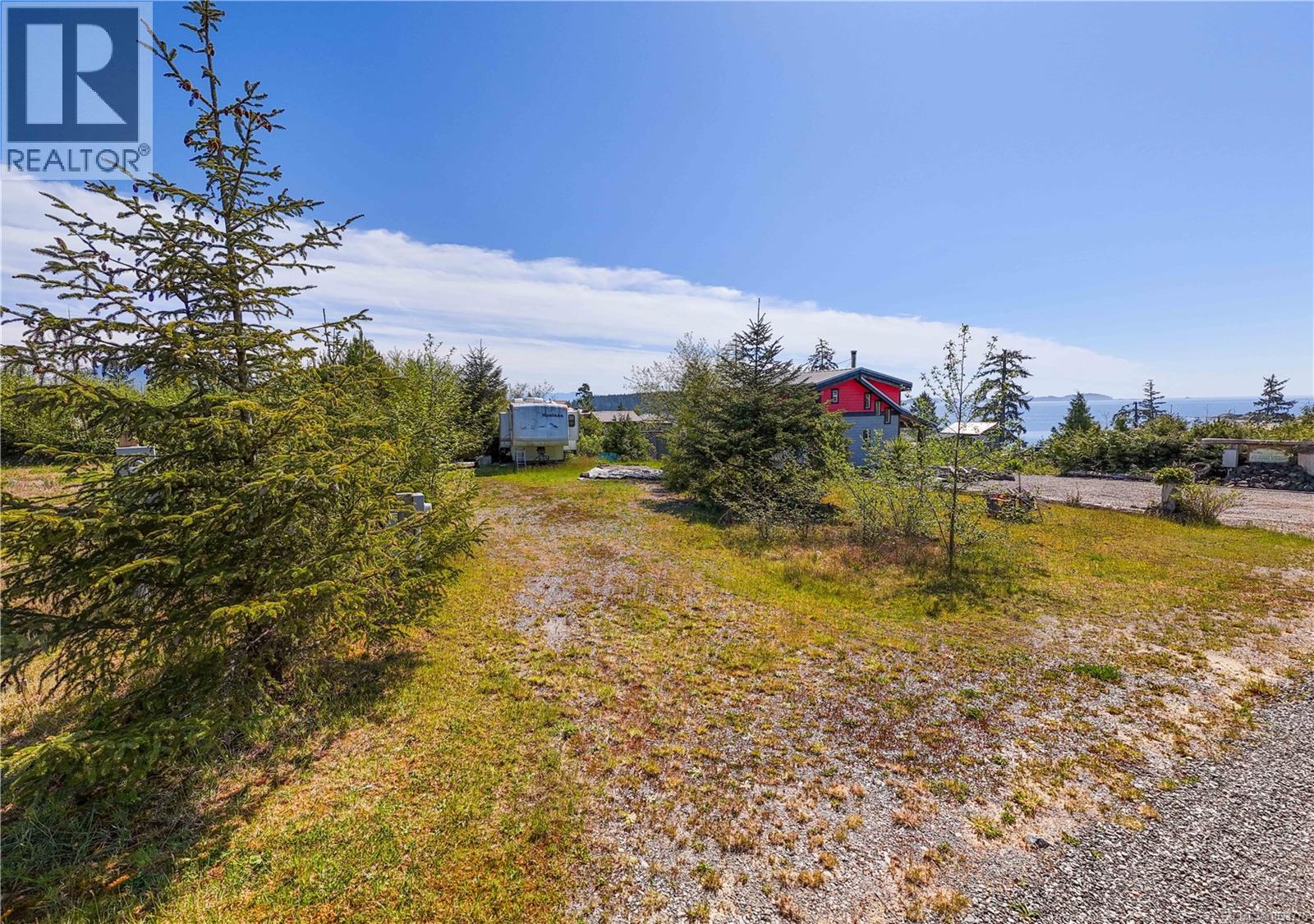 1130 Fourth Ave, Ucluelet, British Columbia  V0R 3A0 - Photo 2 - 1033775