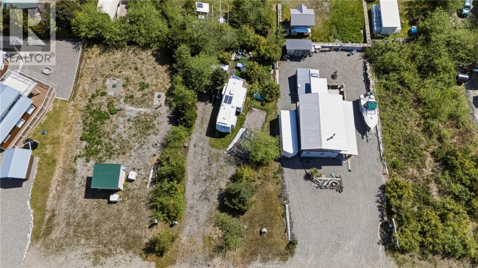 1130 Fourth Ave, Ucluelet, British Columbia  V0R 3A0 - Photo 3 - 1033775