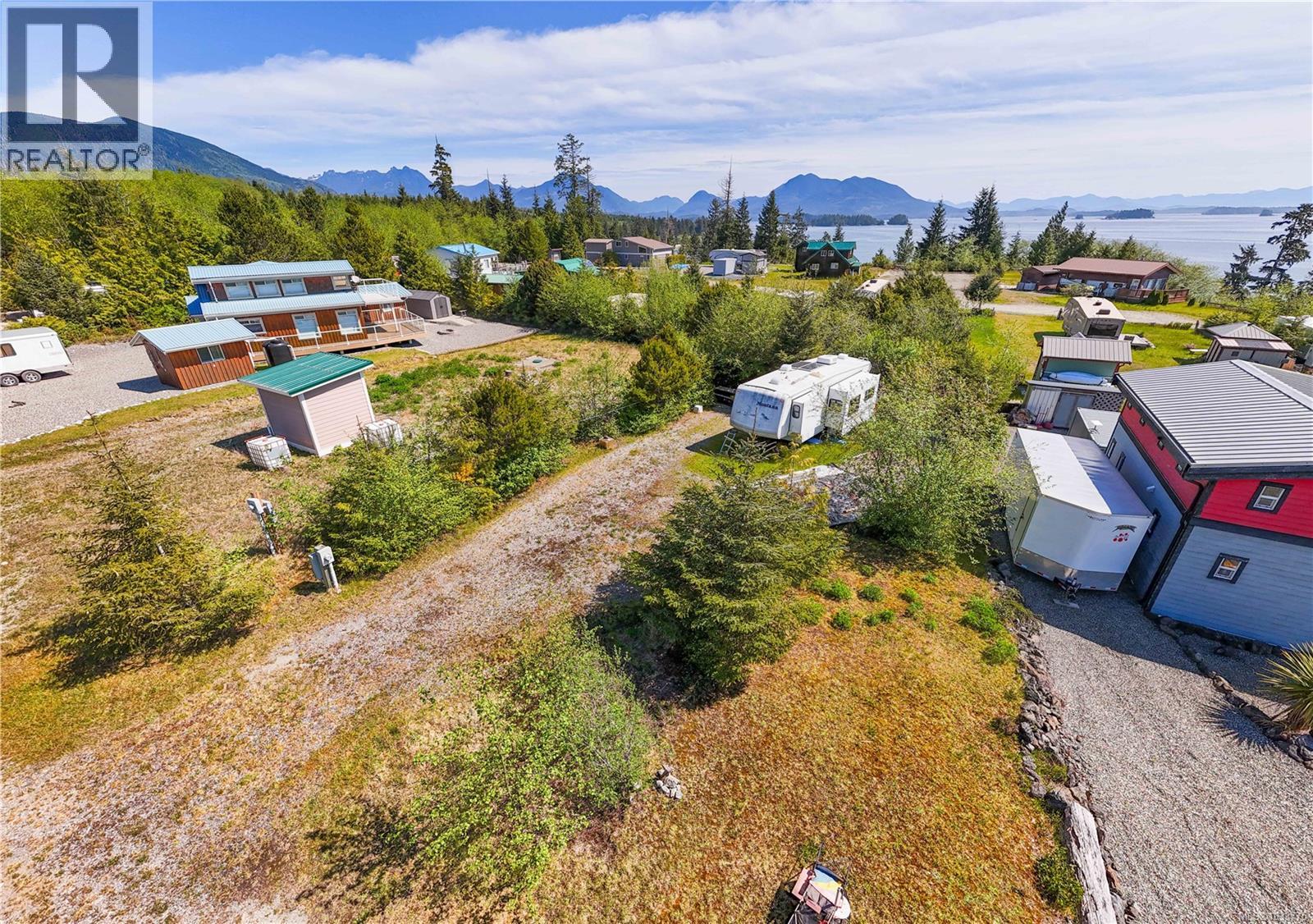1130 Fourth Ave, Ucluelet, British Columbia  V0R 3A0 - Photo 6 - 1033775
