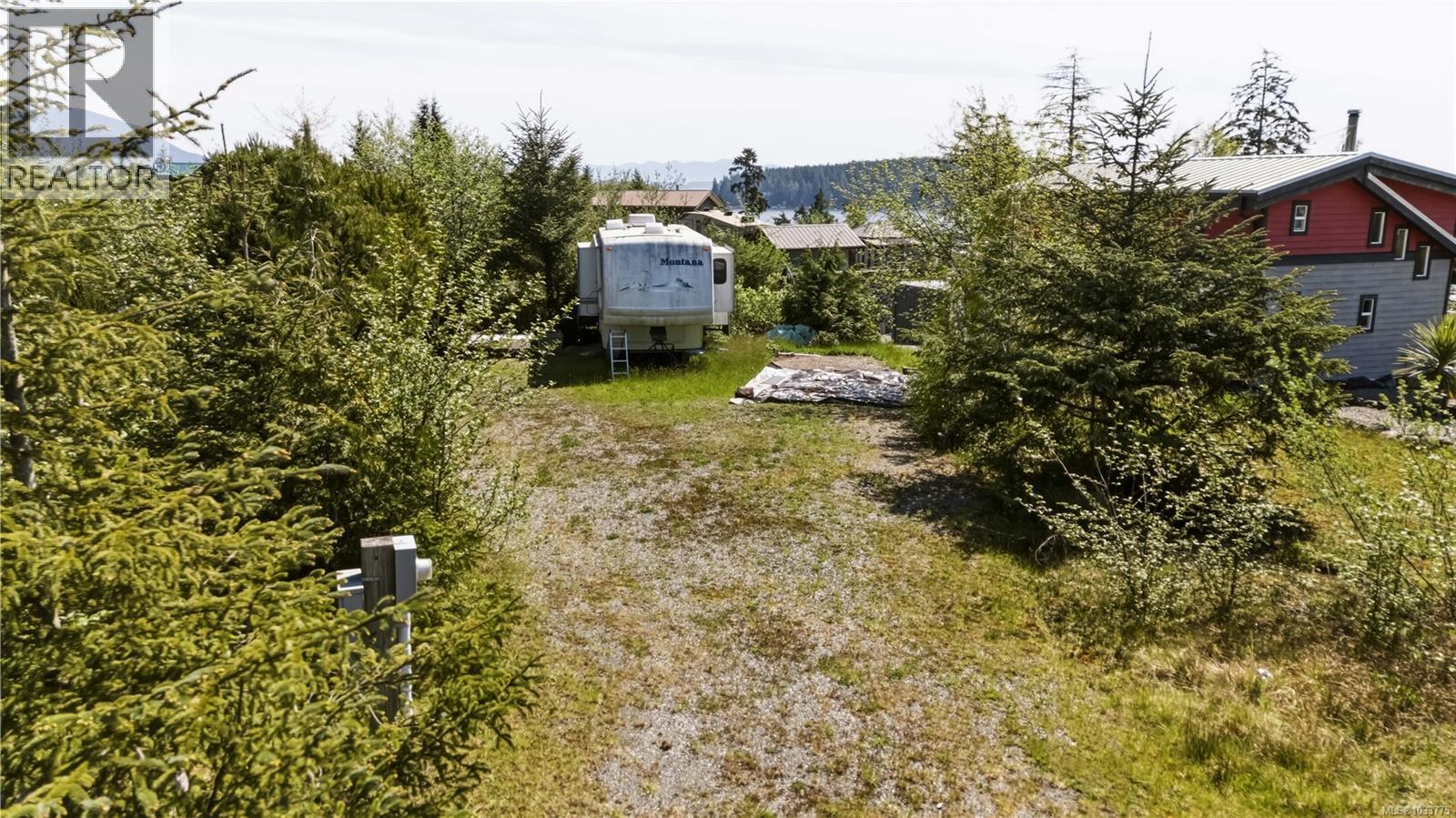 1130 Fourth Ave, Ucluelet, British Columbia  V0R 3A0 - Photo 7 - 1033775