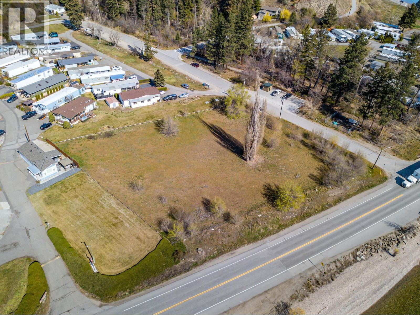 6705 Highway 97, Peachland, British Columbia  V0H 1X9 - Photo 9 - 10385976