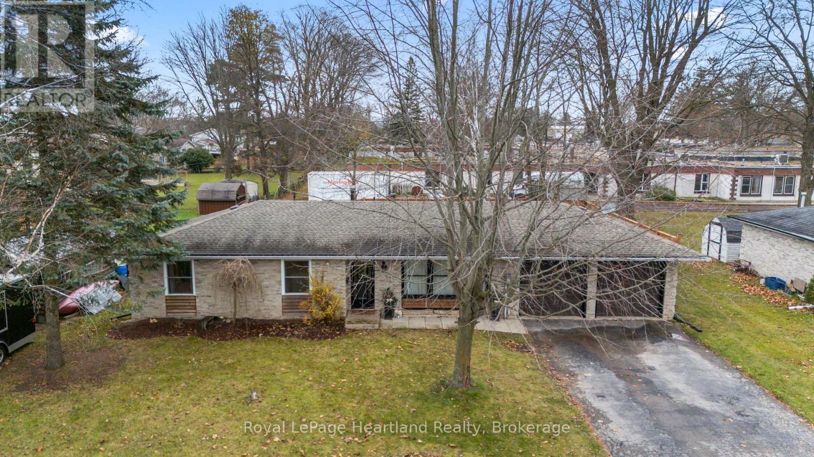 156 John Street N, Minto, Ontario  N0G 1Z0 - Photo 40 - X12847332