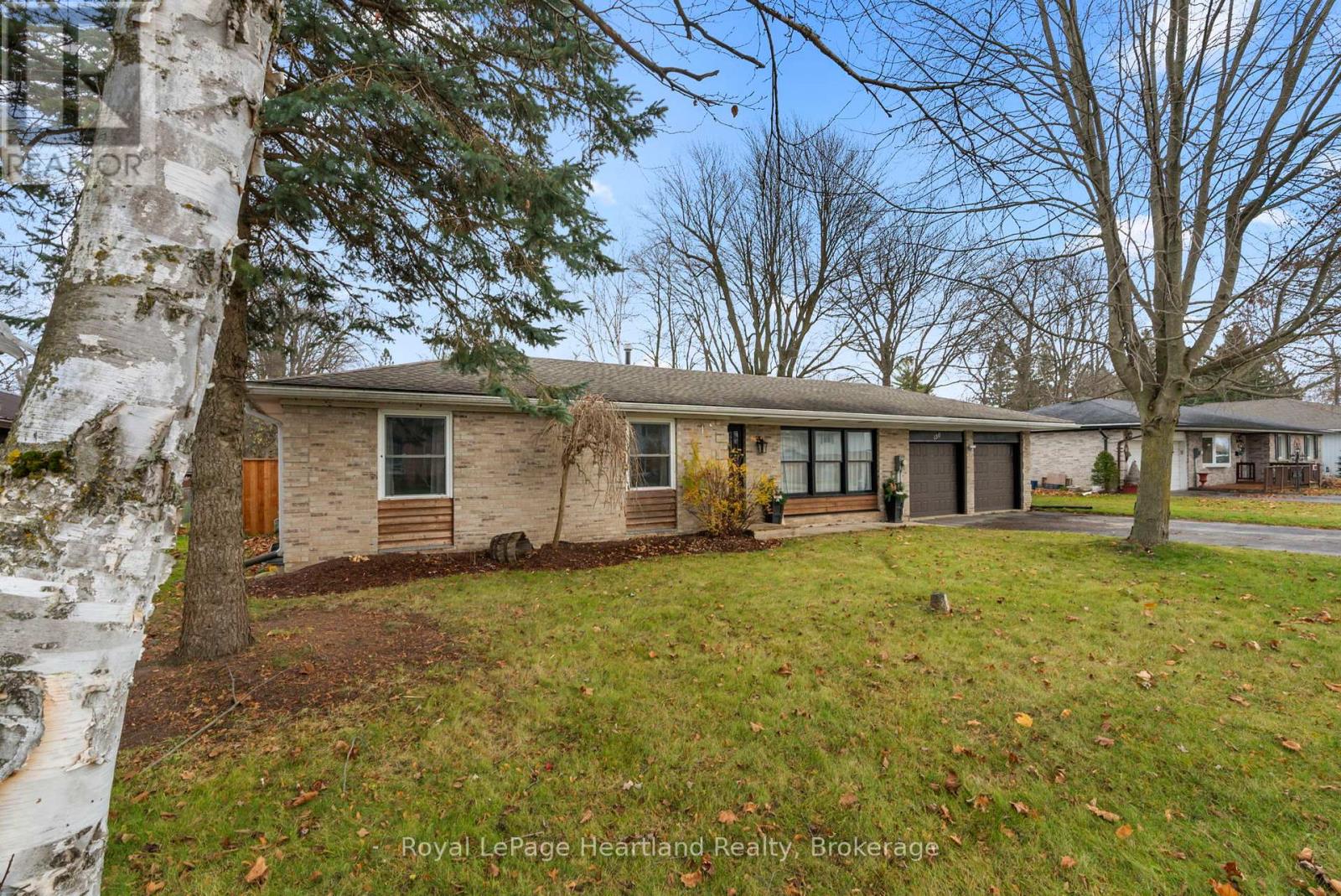 156 John Street N, Minto, Ontario  N0G 1Z0 - Photo 46 - X12847332