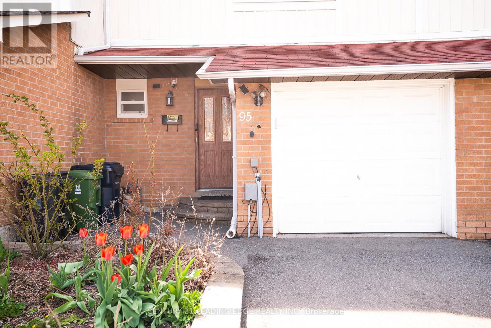 95 Brookmill Boulevard, Toronto, Ontario  M1W 2H3 - Photo 3 - E12898740