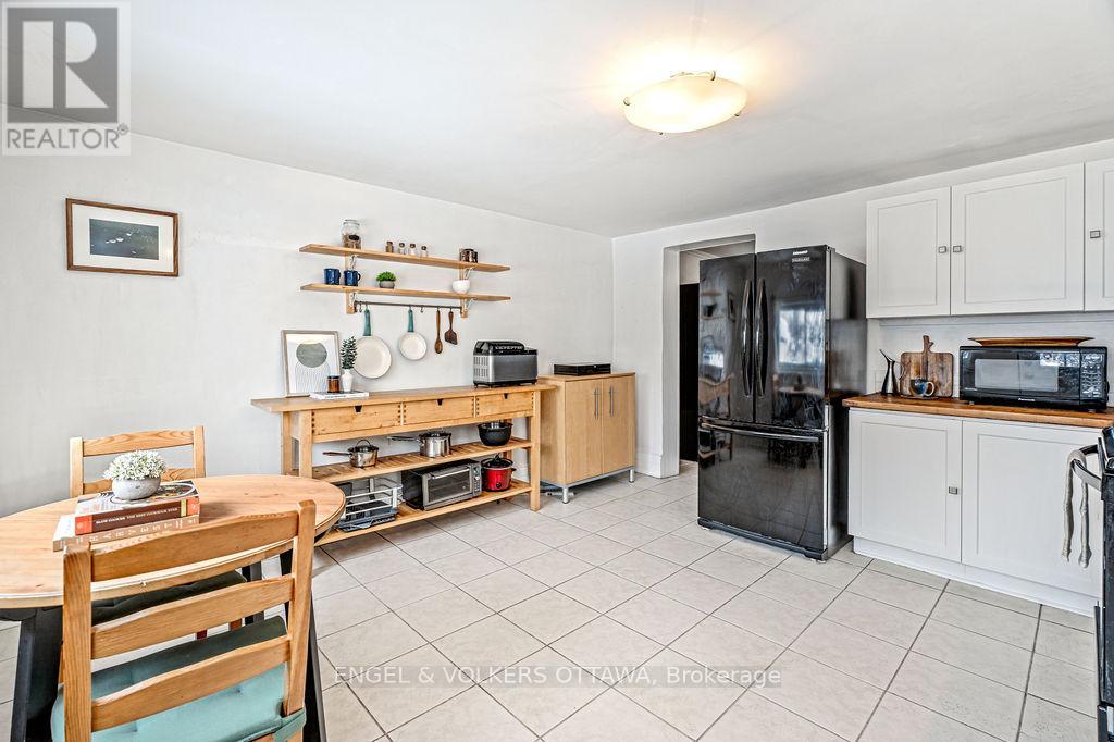 477 Booth Street, Ottawa, Ontario  K1R 7L1 - Photo 17 - X13077454