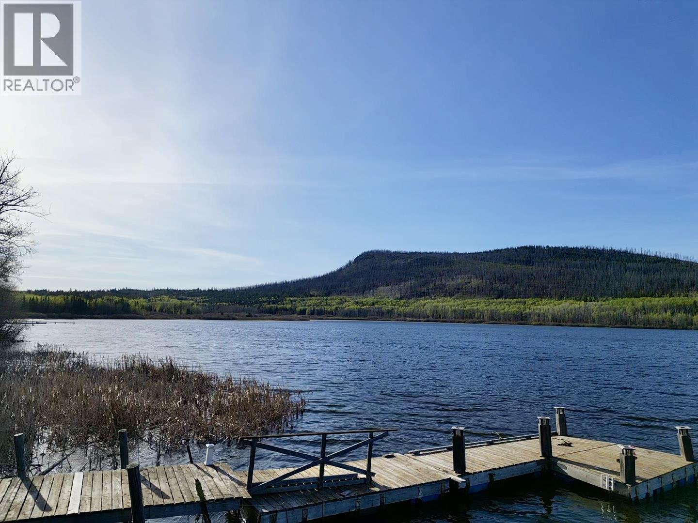 1543 Simon Bay Road, Fraser Lake, British Columbia  V0J 1S0 - Photo 2 - R3118713