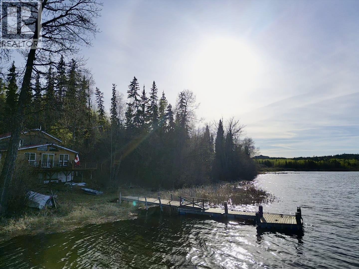 1543 Simon Bay Road, Fraser Lake, British Columbia  V0J 1S0 - Photo 32 - R3118713