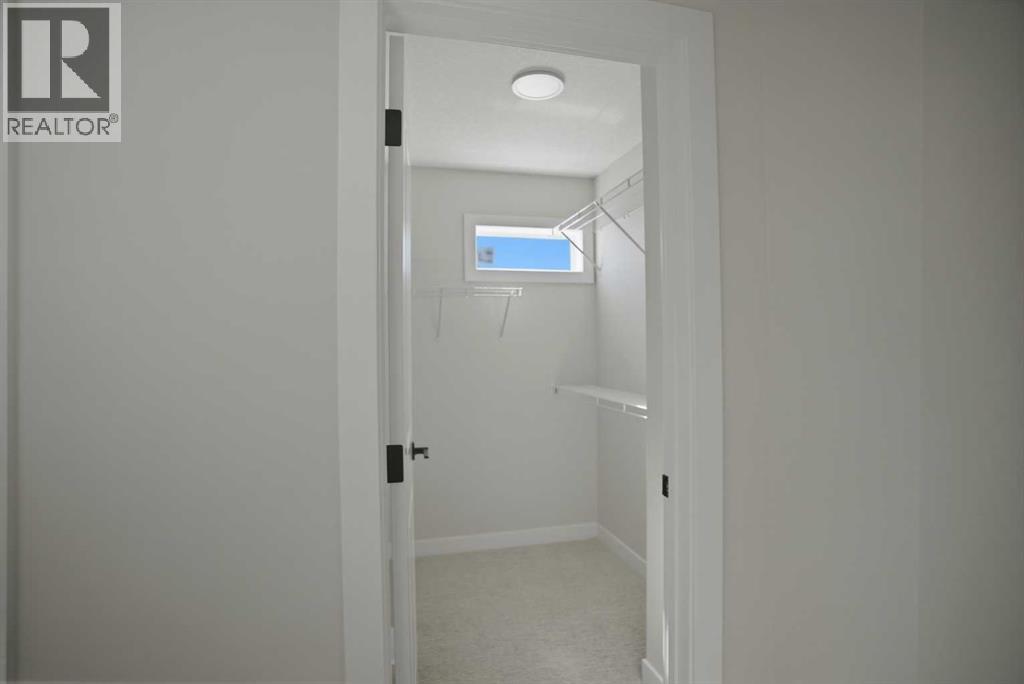 109 Corner Glen Green NE, Calgary, Alberta  T3N 2P7 - Photo 10 - A2307042