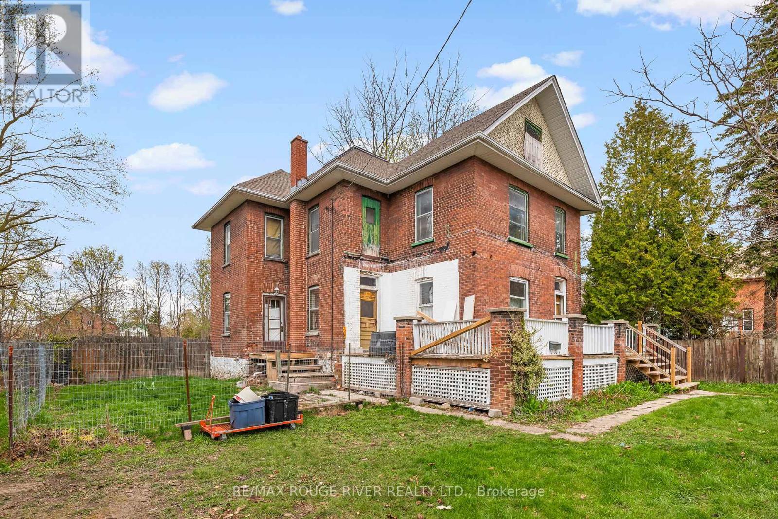 56 Melbourne Street W, Kawartha Lakes, Ontario  K9V 2T1 - Photo 3 - X13080454