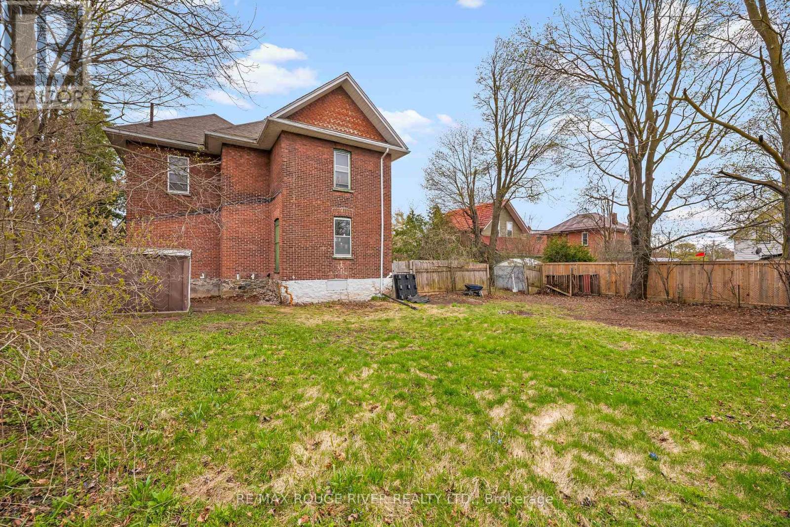 56 Melbourne Street W, Kawartha Lakes, Ontario  K9V 2T1 - Photo 7 - X13080454