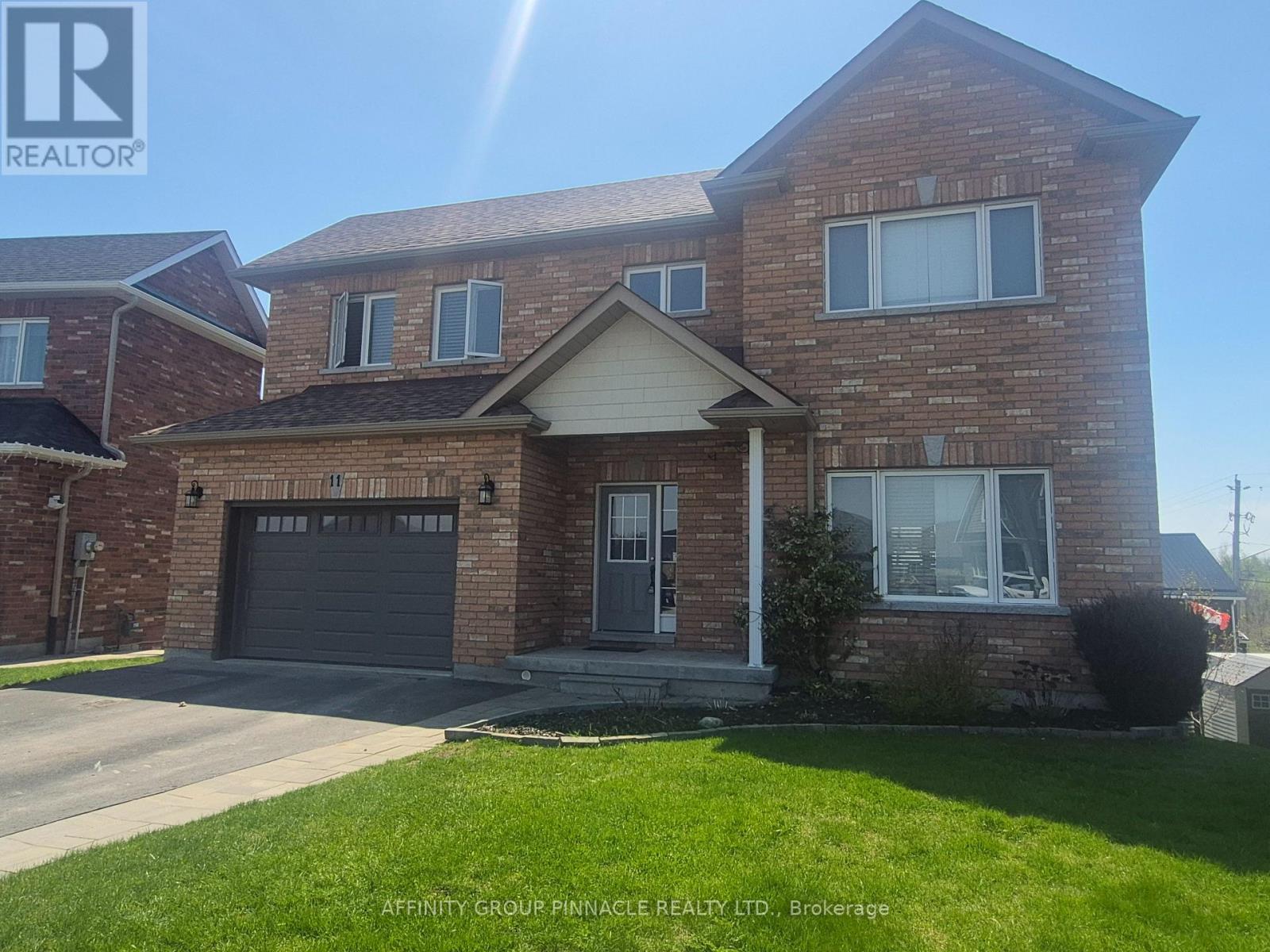 11 Moynes Court, Kawartha Lakes, Ontario  K9V 0L2 - Photo 1 - X13080506