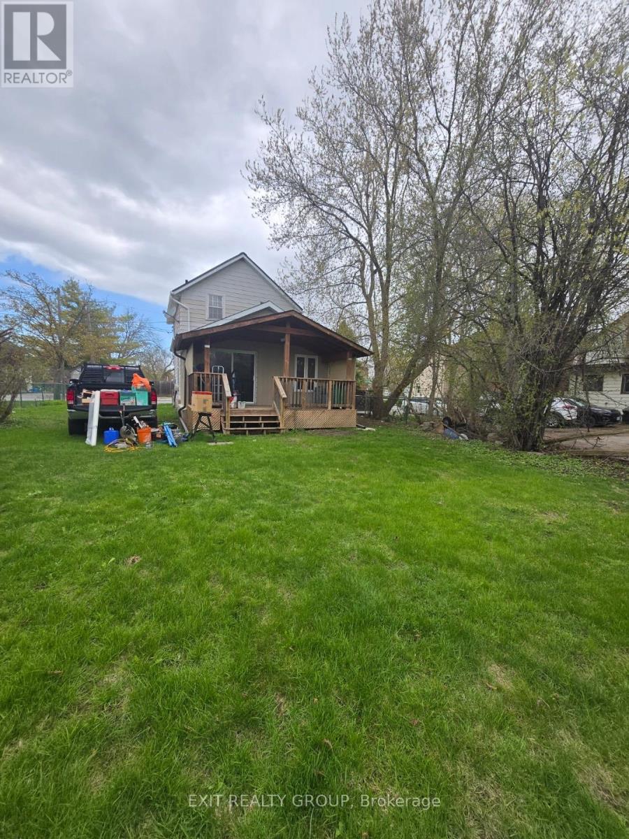 457 Parnell Street, Peterborough, Ontario  K9J 4J3 - Photo 4 - X13080558
