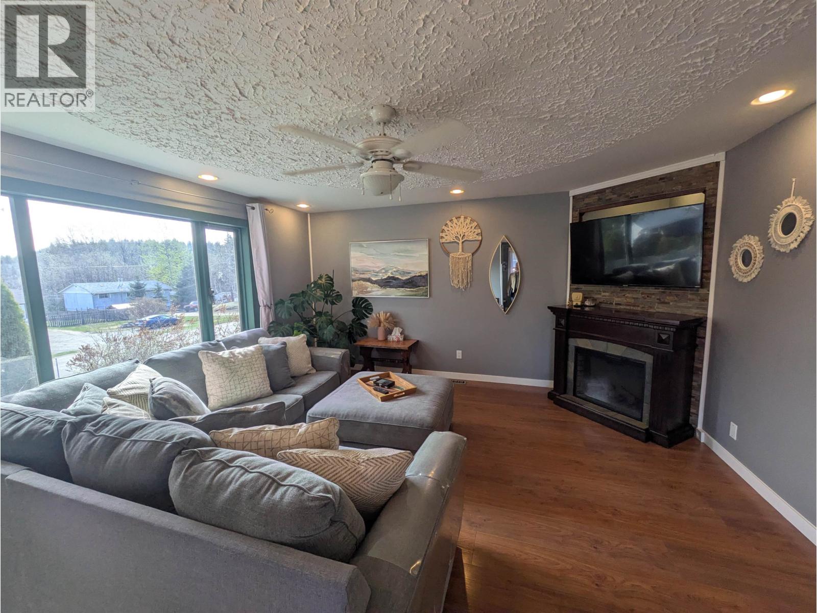 2299 Bedard Road, Prince George, British Columbia  V2K 1L4 - Photo 4 - R3118980