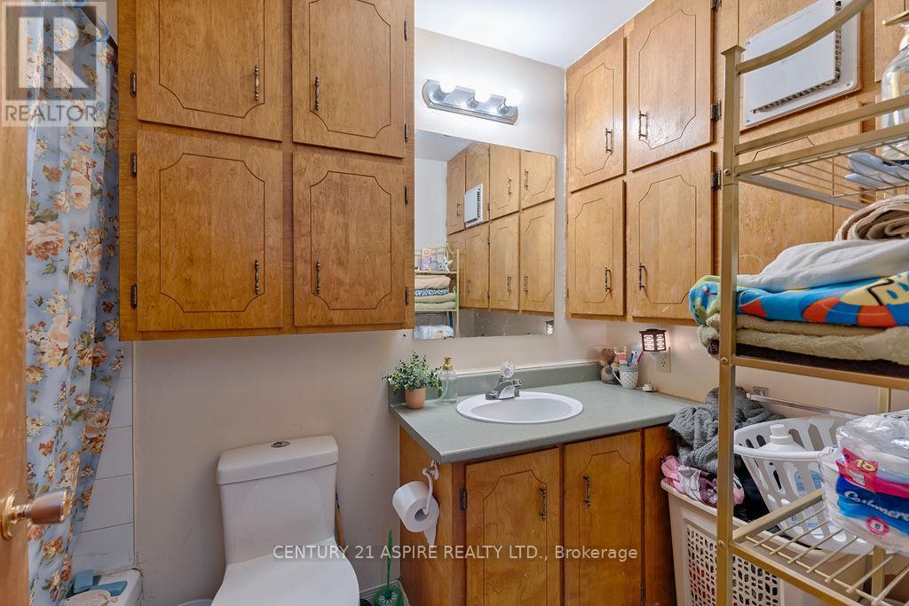 156 Mackay Street, Pembroke, Ontario  K8A 1B9 - Photo 35 - X12440611