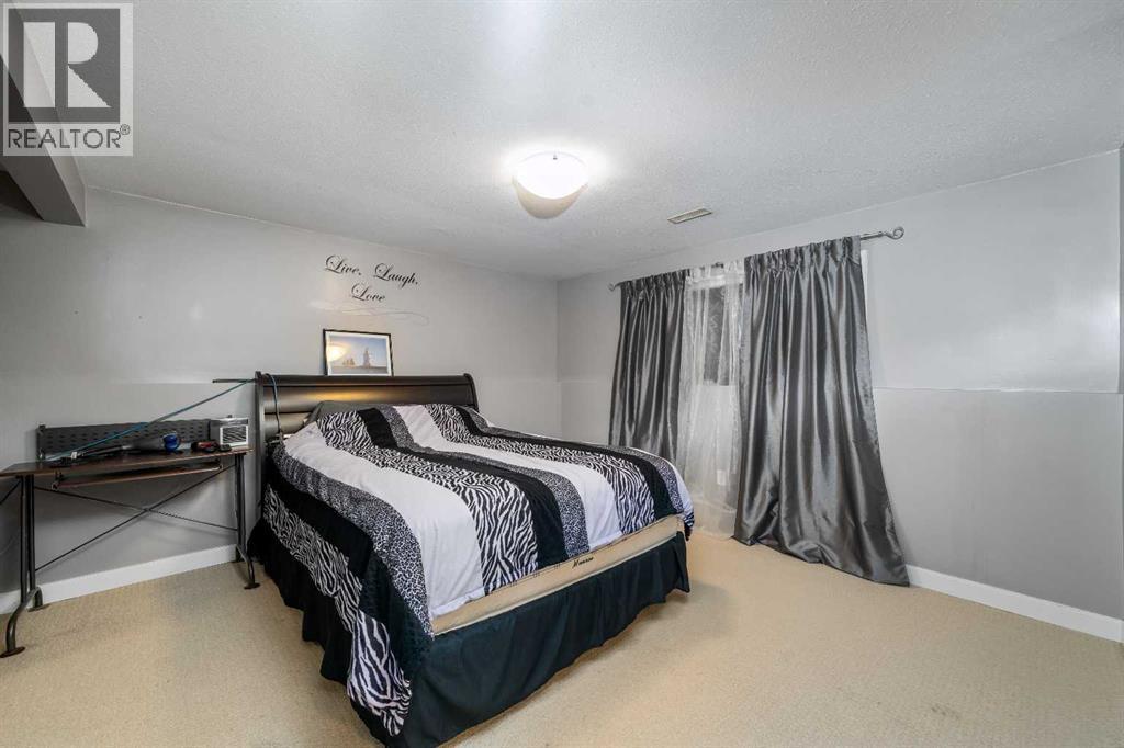 62 Rossland Way Se, Medicine Hat, Alberta  T1B 2C2 - Photo 19 - A2293299