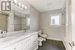 18 Newton Drive, Toronto, Ontario  M2M 2M7 - Photo 17 - C13080410