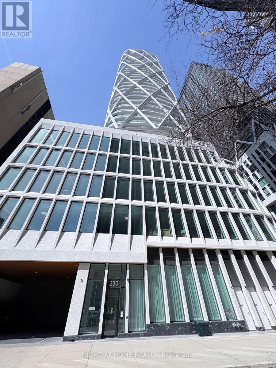 1436 - 230 SIMCOE STREET, Toronto, Ontario