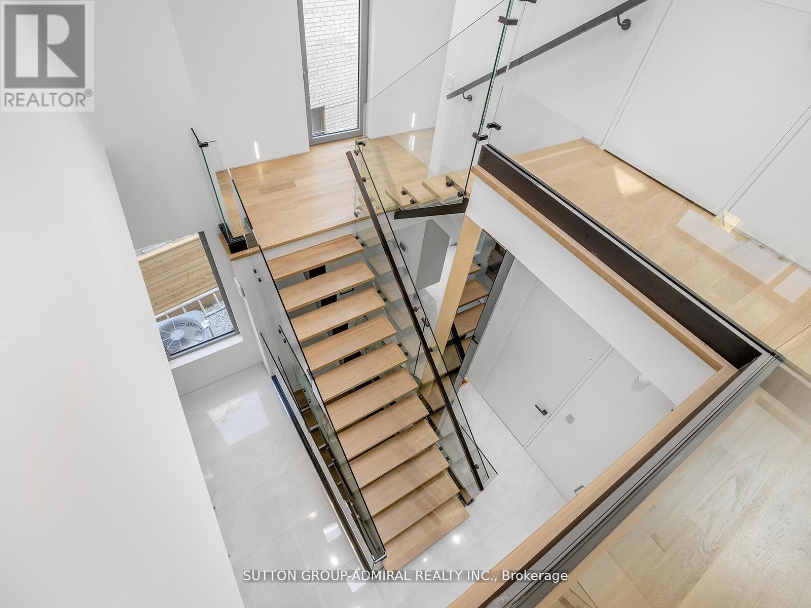 157 Old Forest Hill Road, Toronto, Ontario  M5N 2N7 - Photo 32 - C13080540