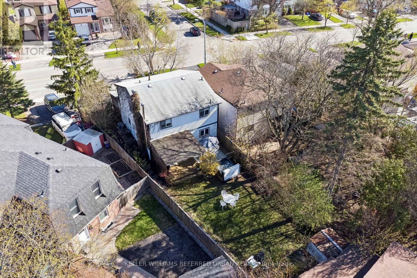 78 Springhead Gardens, Richmond Hill, Ontario  L4C 5B9 - Photo 43 - N13063750