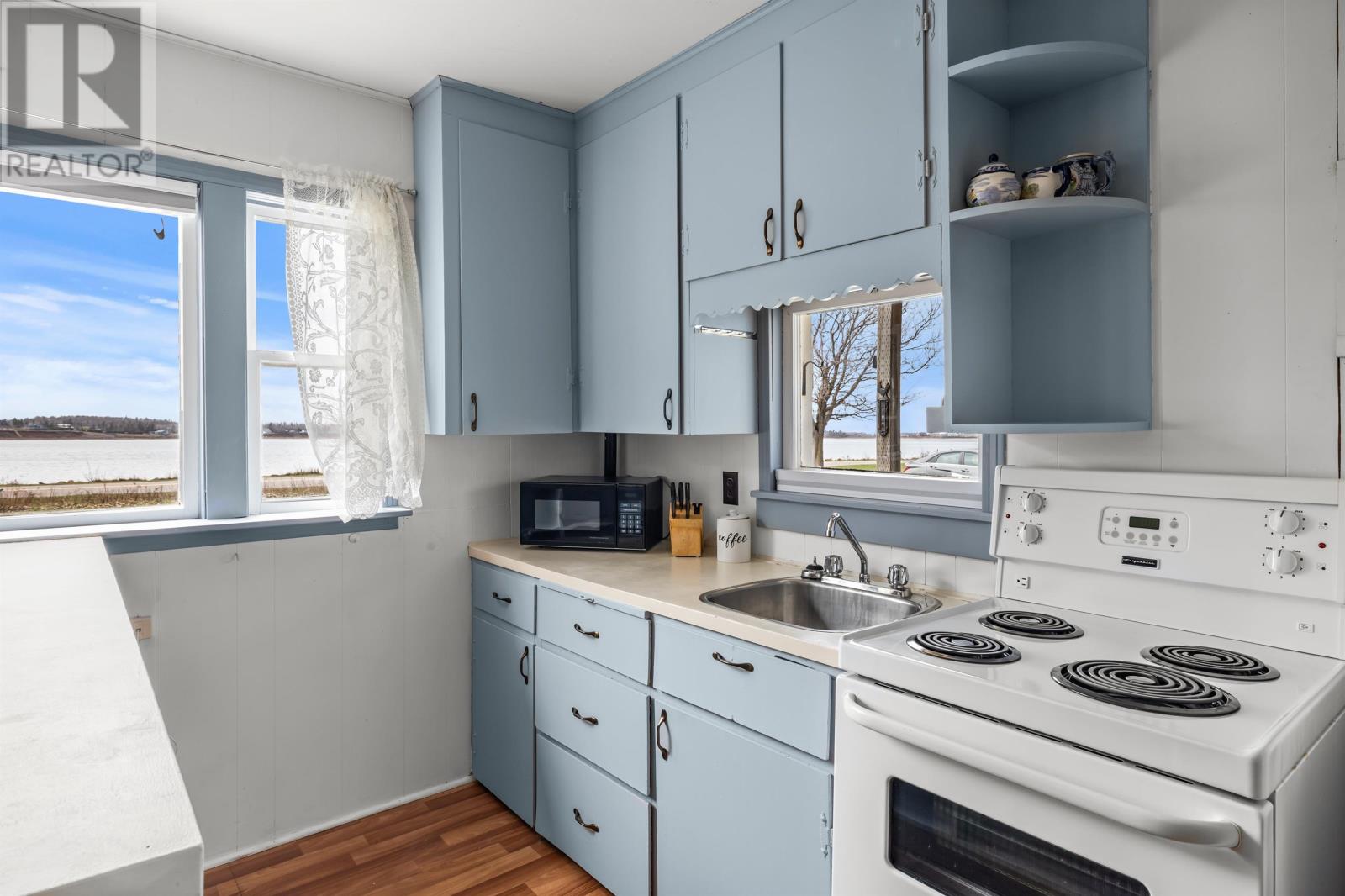 3388 Bayshore Road, Stanhope, Prince Edward Island  C0A 1P0 - Photo 13 - 202609620