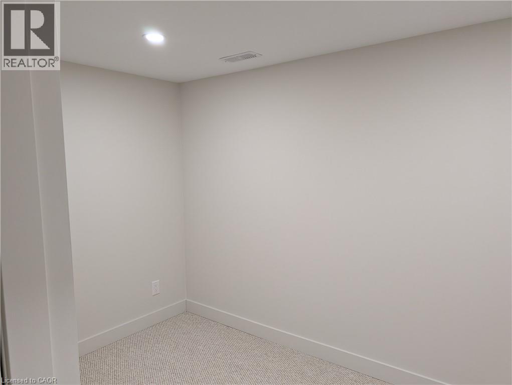 10 Weaver Street Unit# Lower, Cambridge, Ontario  N3C 1V8 - Photo 12 - 40816945