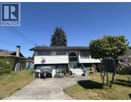 5762 SPINDRIFT STREET, Sechelt, British Columbia