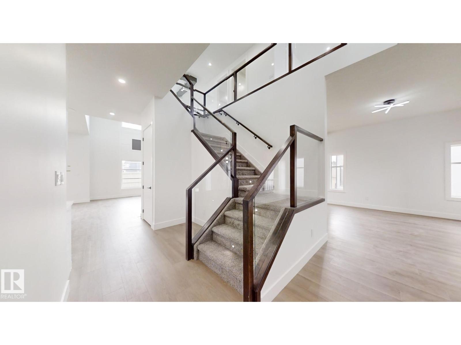1707 18 St Nw, Edmonton, Alberta  T6T 2N2 - Photo 2 - E4485625