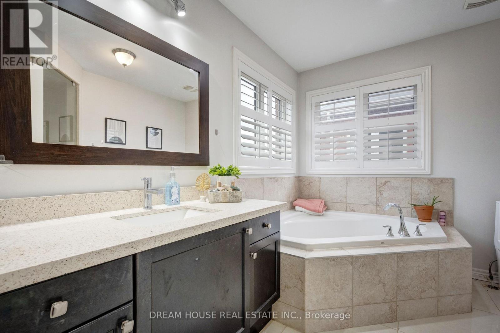 353 Michener Place, Milton, Ontario  L9T 8P4 - Photo 29 - W13080424