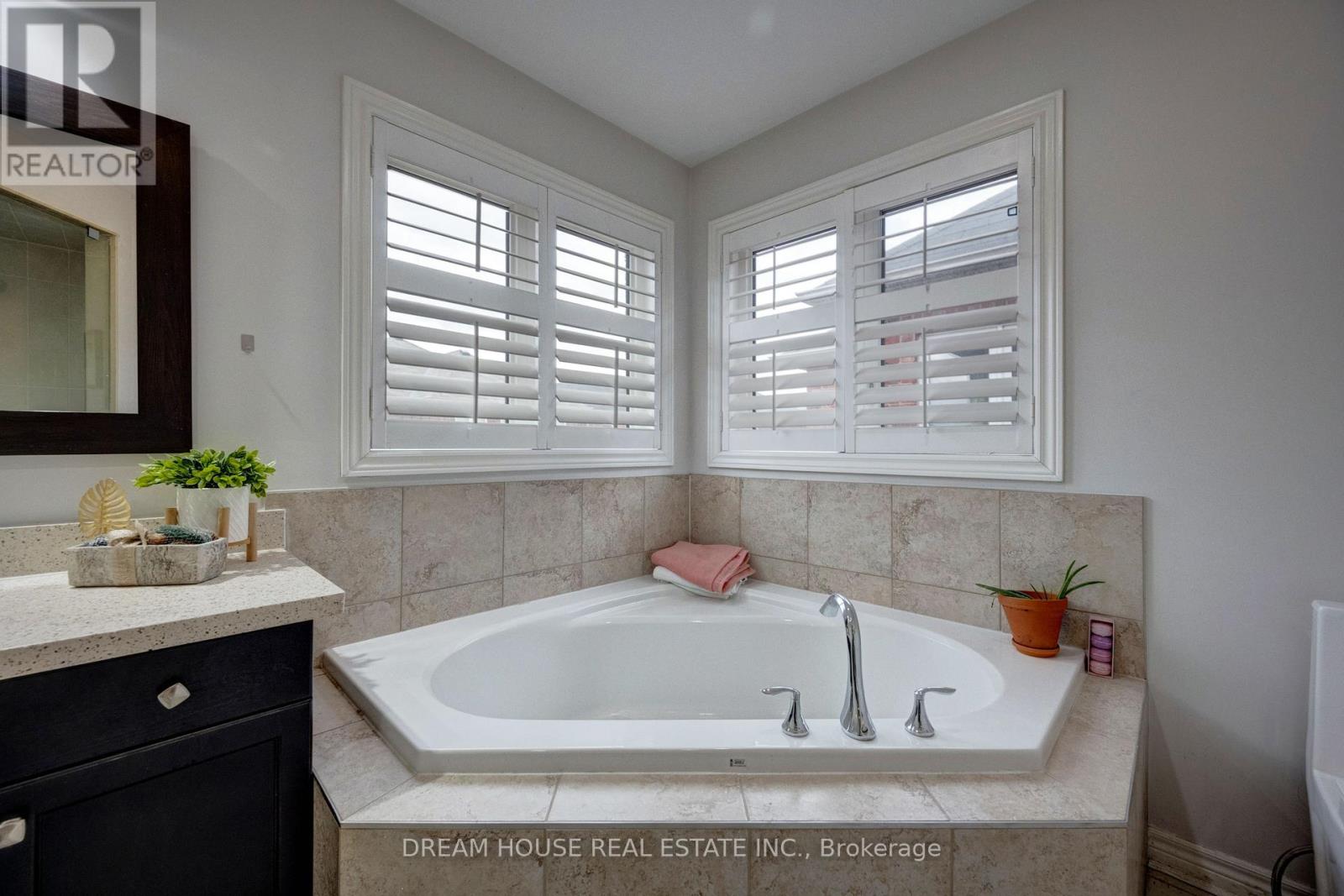 353 Michener Place, Milton, Ontario  L9T 8P4 - Photo 30 - W13080424