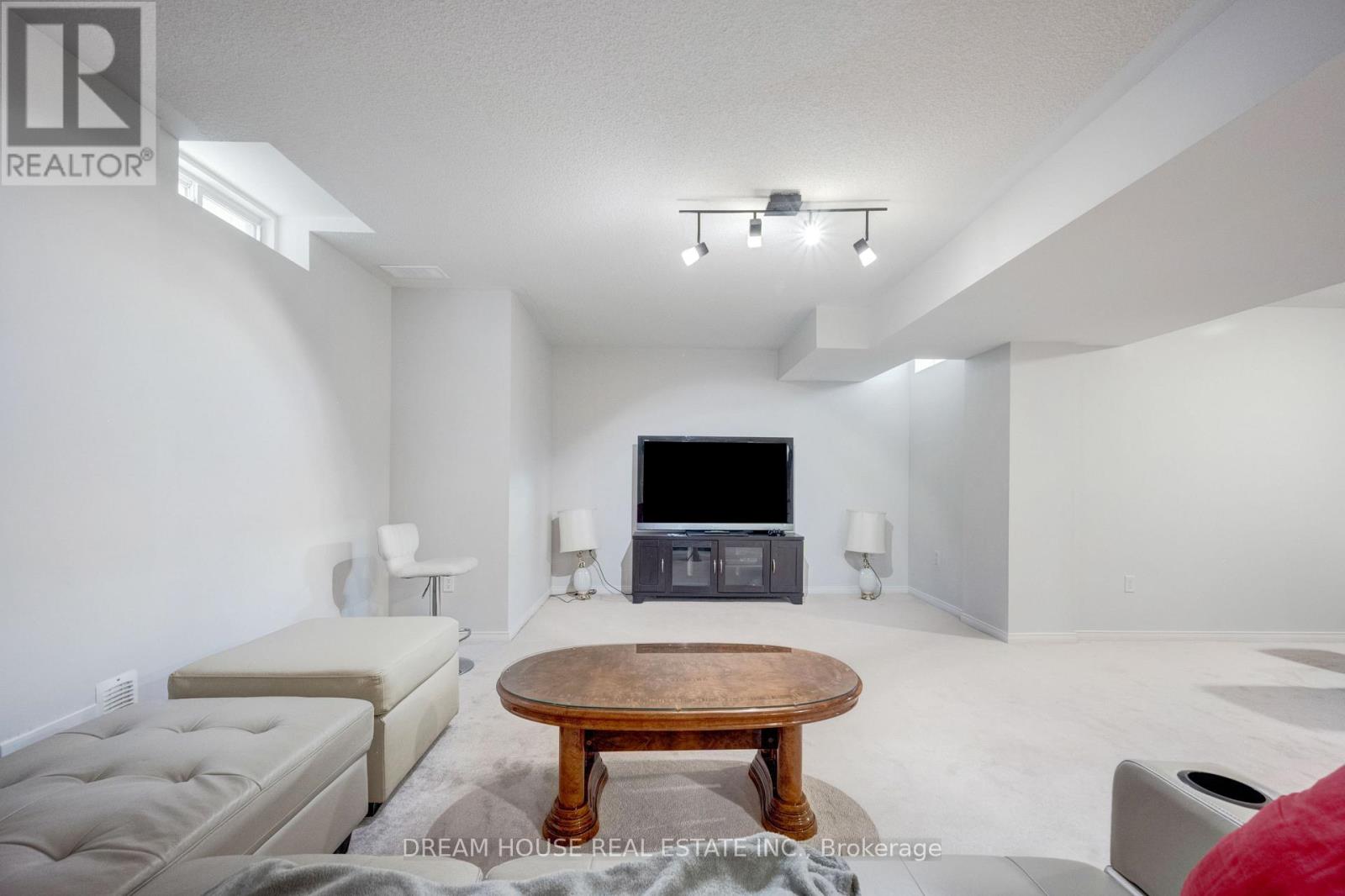353 Michener Place, Milton, Ontario  L9T 8P4 - Photo 45 - W13080424