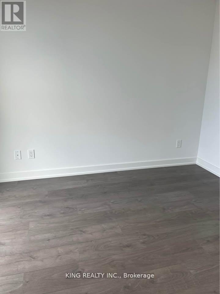 207 - 370 Martha Street, Burlington, Ontario  L7R 2P7 - Photo 6 - W13080482