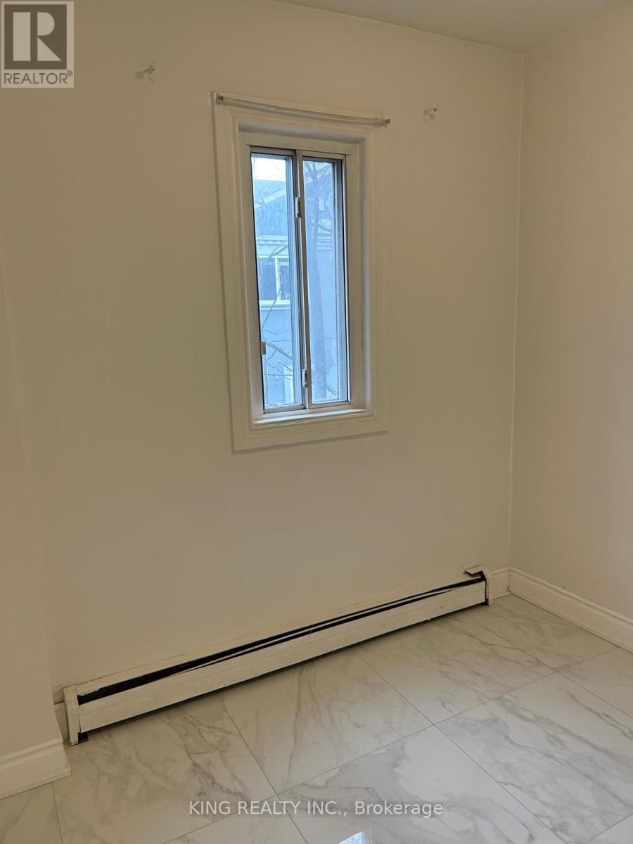 202 - 2 Elm Grove Avenue, Toronto, Ontario  M6K 2J1 - Photo 7 - W13080500