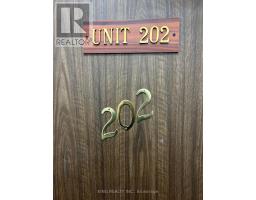 202 - 2 ELM GROVE AVENUE, Toronto, Ontario