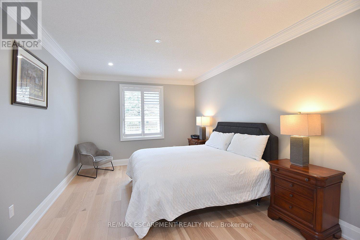 49 Riveroaks Drive, Hamilton, Ontario  L0R 1W0 - Photo 15 - X13080420