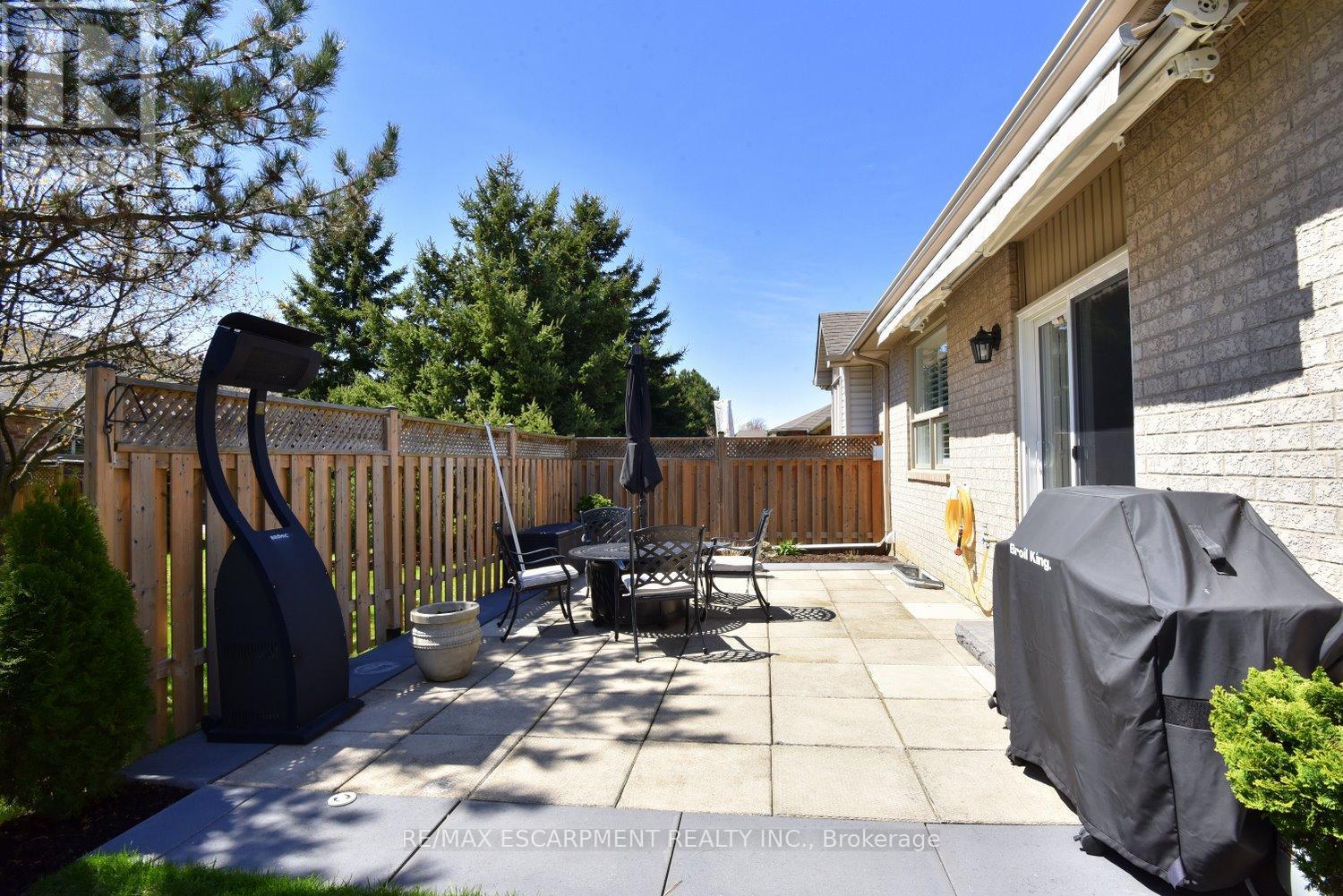 49 Riveroaks Drive, Hamilton, Ontario  L0R 1W0 - Photo 32 - X13080420