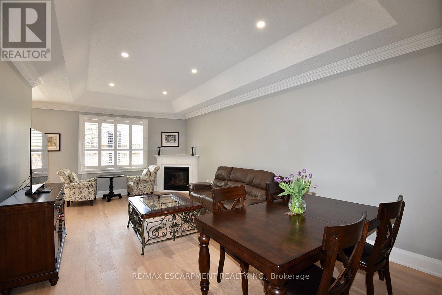 49 Riveroaks Drive, Hamilton, Ontario  L0R 1W0 - Photo 7 - X13080420