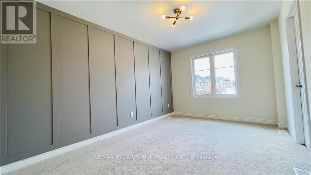 27 Mia Drive, Hamilton, Ontario  L9B 0H8 - Photo 18 - X13080438