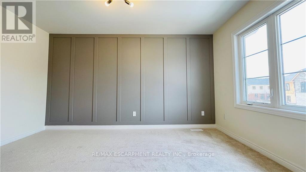 27 Mia Drive, Hamilton, Ontario  L9B 0H8 - Photo 19 - X13080438