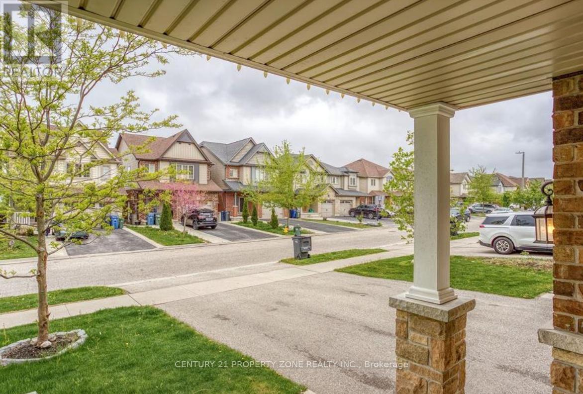 190 Summit Ridge Drive, Guelph, Ontario  N1E 0L7 - Photo 4 - X13080484