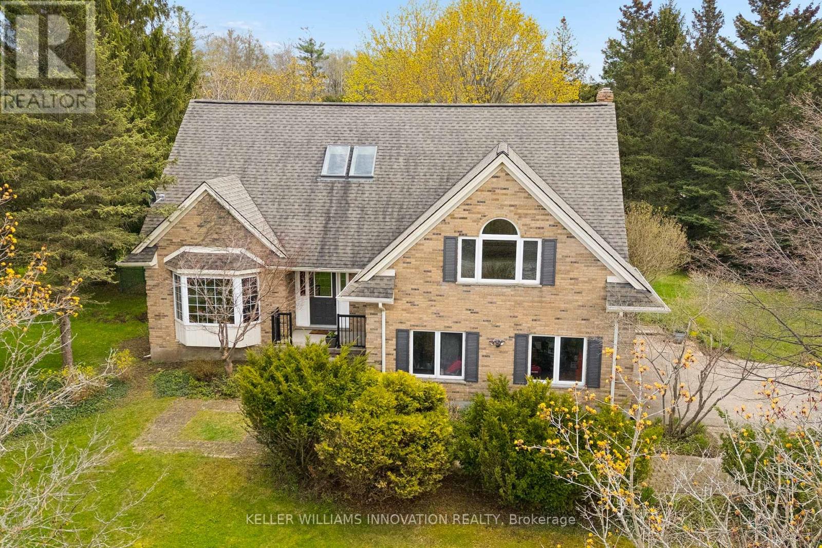 721 Snowcrest Place, Waterloo, Ontario  N2J 3Z4 - Photo 4 - X13080554