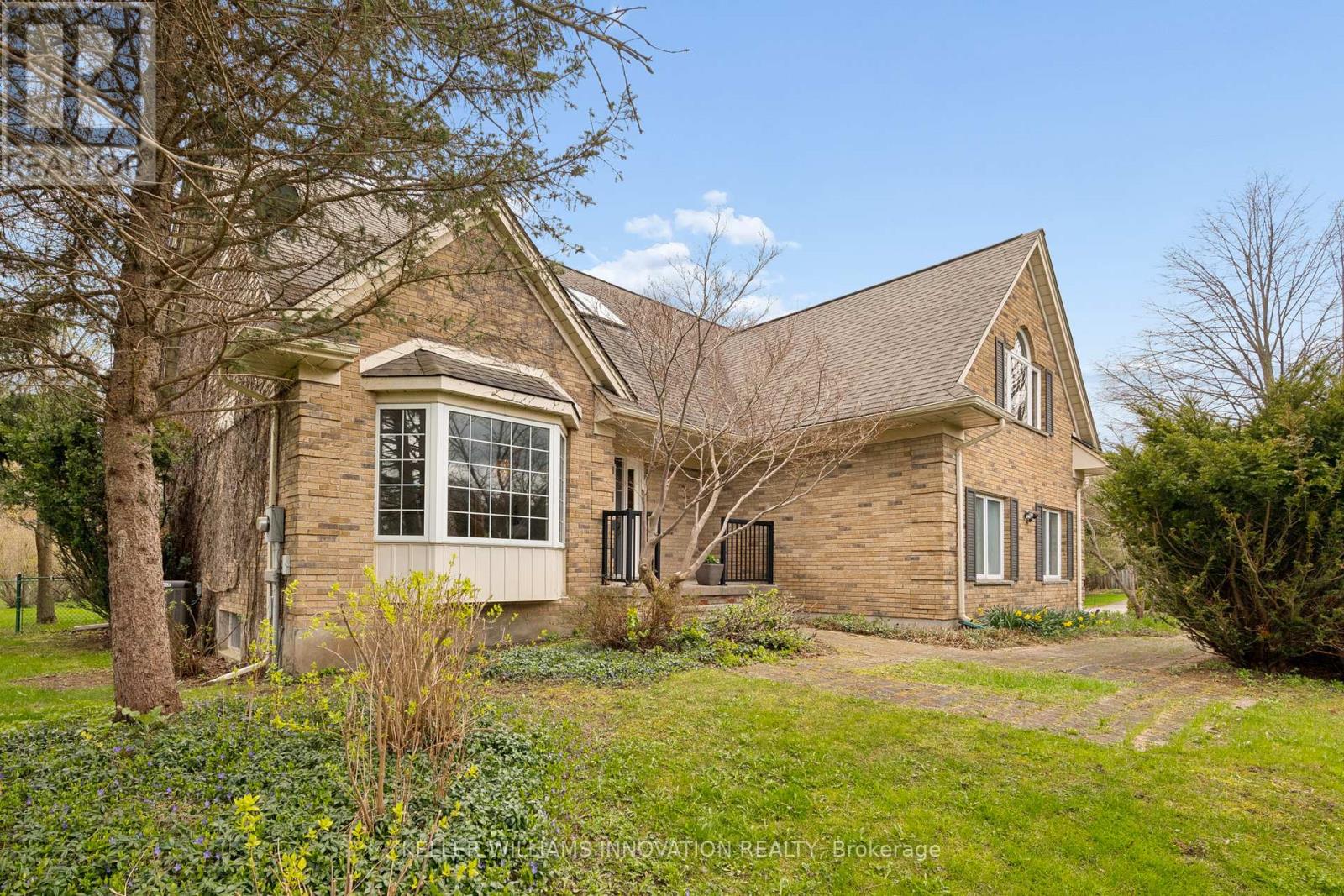 721 Snowcrest Place, Waterloo, Ontario  N2J 3Z4 - Photo 6 - X13080554